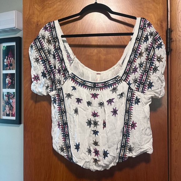 Free People White Cropped Embellished Blouse - Picture 1 of 5